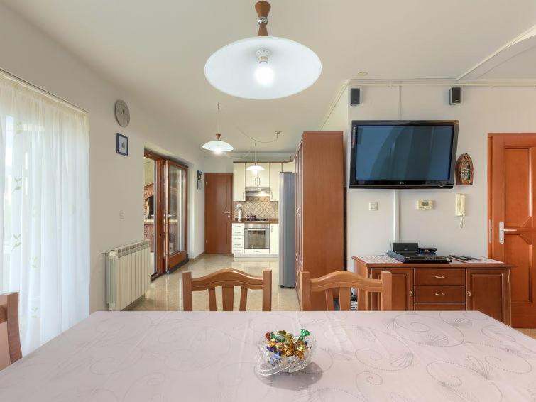 Apartment Matej Премантура Экстерьер фото