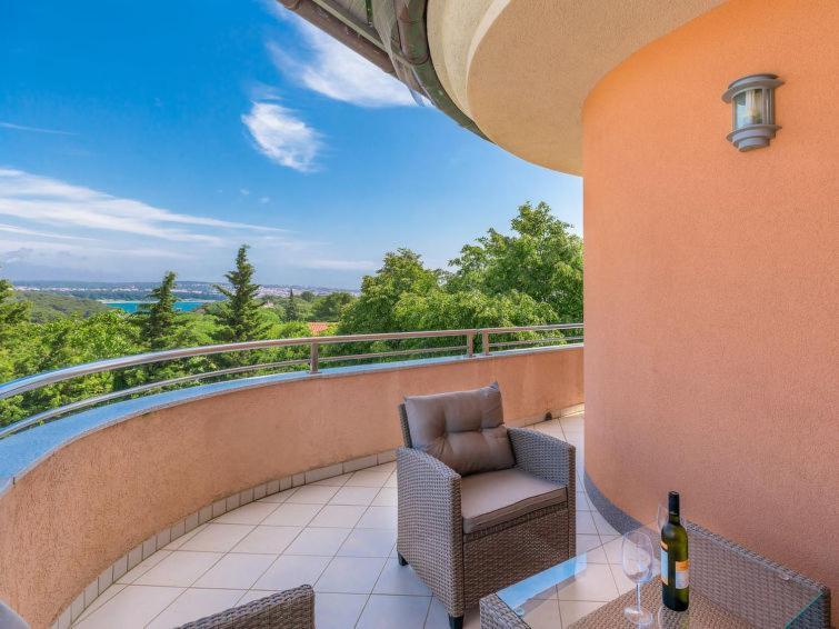 Apartment Matej Премантура Экстерьер фото